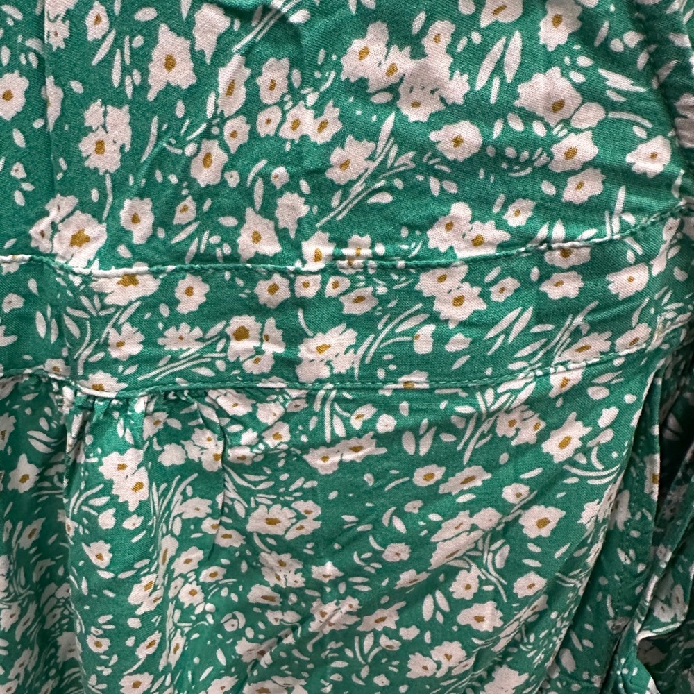 Chic Green Floral Wrap Dress size XL - Picture 3 of 5